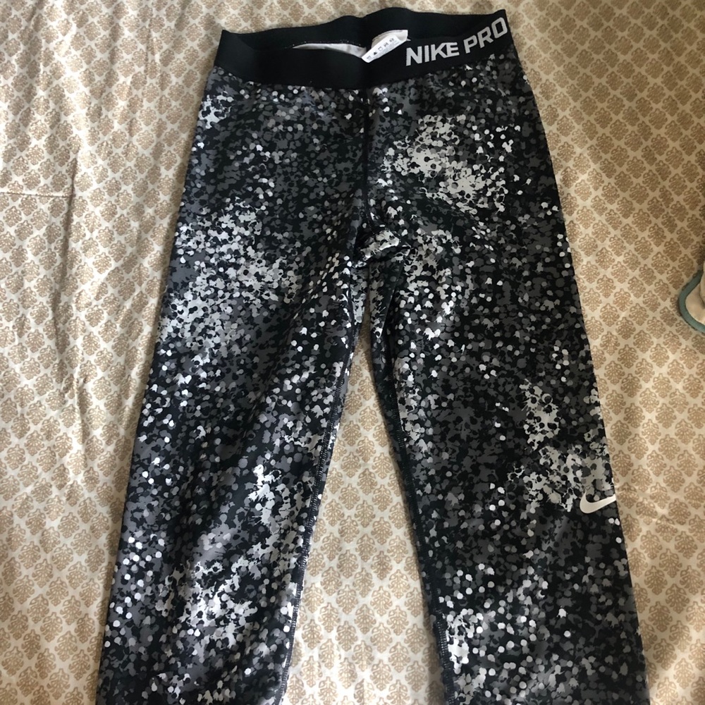 Nike leggings